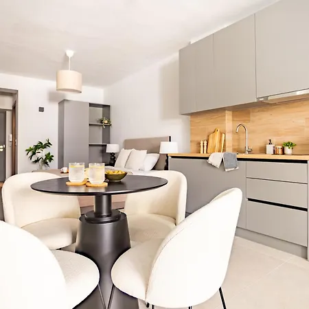 Ptolemeon 20, Apts & Center * Thessaloniki