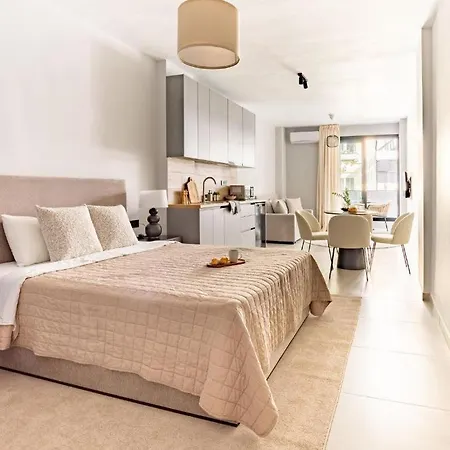 Apartment Ptolemeon 20, Apts & Center *