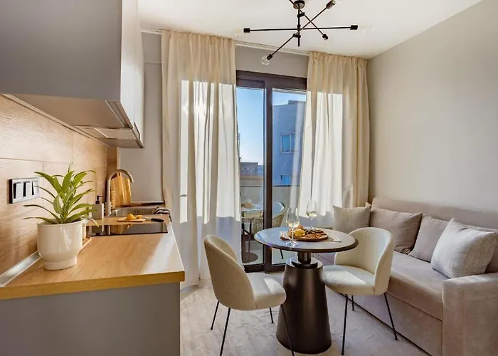 아파트 Ptolemeon 20, Apts & Center