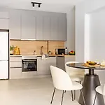 Ptolemeon 20, Apts & Center Apartment *